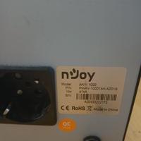 Stabilizzatore di tensioe nJoy, modello AKIN 1000