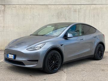 Cerchi Tesla model Y Fondmetal made in italy