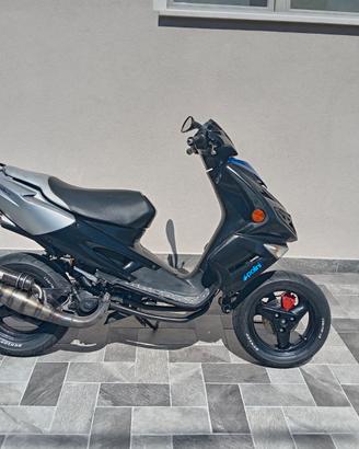Scooter 50cc (70)