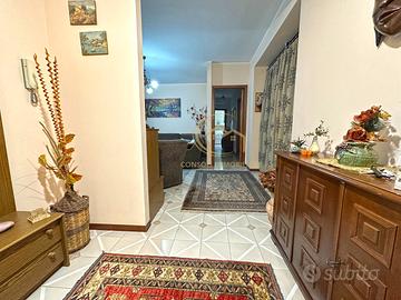 Appartamento piano terra con box a Nunziata