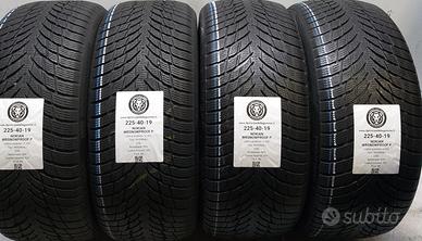 4 GOMME 225 40 19 NOKIAN A61452