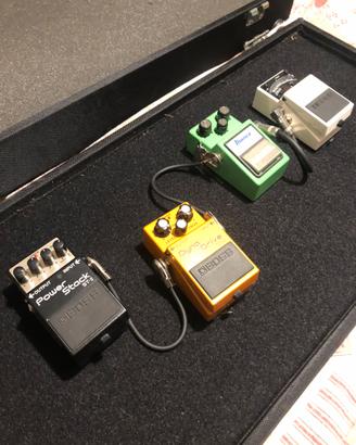 Pedaliere chitarra elettrica  e custodia rigida