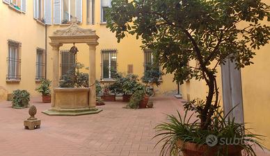 Prestigioso appartamento Strada Maggiore