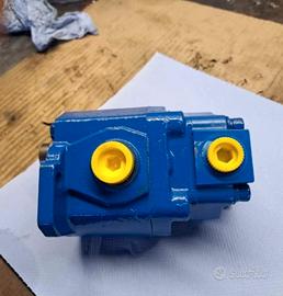 Pompa olio UCHIDA AP2D18