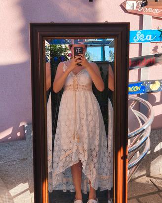 Abito lungo bianco in pizzo stile Boho Chic