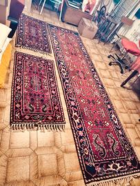 Set 2 tappeti scendiletto cuciti  a mano