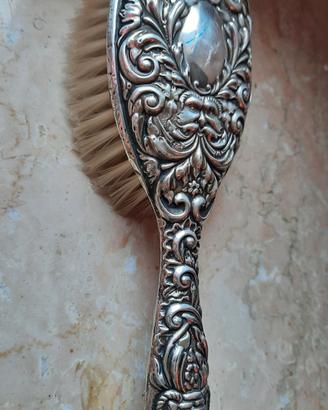 spazzola antica d'argento inglese museale
