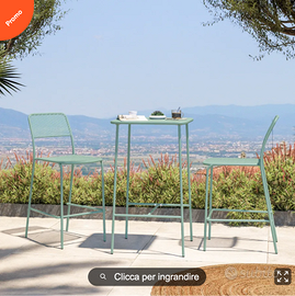 Set bistrot con tavolo alto e 2 sgabelli in acciai