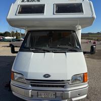 Laika ecovip 4 ford 2.5 td 5 posti del 1995