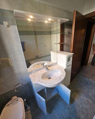 Mobile Bagno Con Specchio Usato 4736/U