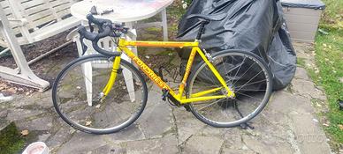 bici da corsa Fondriest