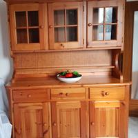 CREDENZA CON VETRINA