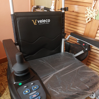 Sedia a rotelle elettrica