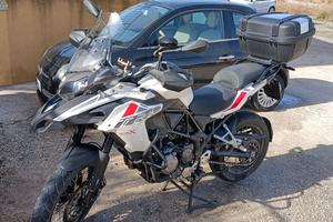 benelli trk 502X