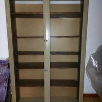 Scaffale vetrina porta oggetti 