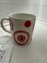 Nuova Tazza mug in ceramica