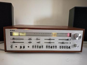 YAMAHA CR 1000  AMPLIFICATORE E SINTONIZZATORE