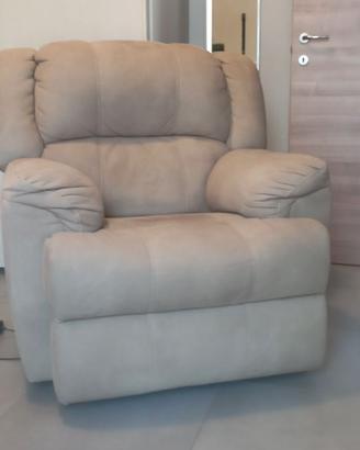 Poltrona reclinabile elettrica