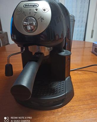 macchina del caffe delonghi