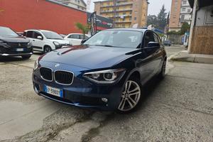 Bmw 118 118d 5p. Unique