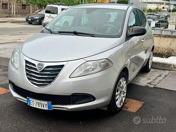 Lancia Ypsilon 1.2 69 CV 5 porte GPL Ecochic Elefa
