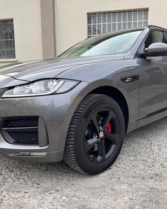 JAGUAR F-Pace 2.0 D 180 CV aut. R-Sport