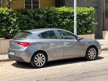 Alfa Romeo Giulietta 1.6 120cv