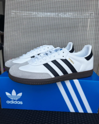 Adidas Samba