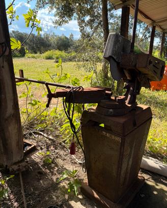 Troncatrice per metalli