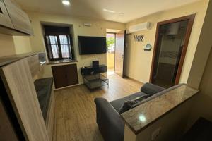 Via consolare pompea pace