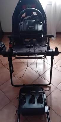 Postazione simulatore guida