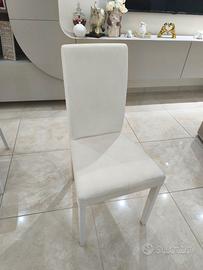 N.6 SEDIE DI PELLE BIANCHE PER SOGGIORNO