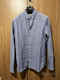 Stock vestiti uomo di marca