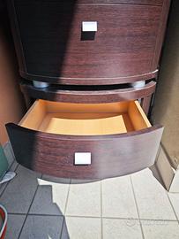 Comodini in rovere scuro + coppia di boiserie