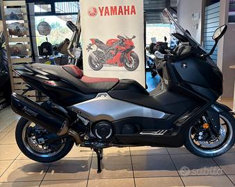 YAMAHA TMAX 25th full opltional km 0