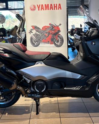 YAMAHA TMAX 25th full opltional km 0