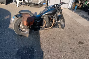 Kawasaki VN 900