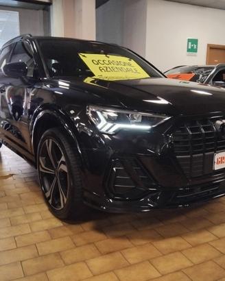 AUDI Q3 35 TDI S tr.Identity Black 20" FULL C/GR