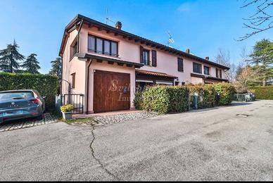 Villetta a Schiera in via Rodiano, Valsamoggia