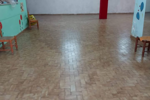 Locale semi interrato uso deposito,ampio e