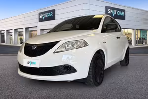 Lancia Ypsilon 1.2 69cv Elefantino Blue