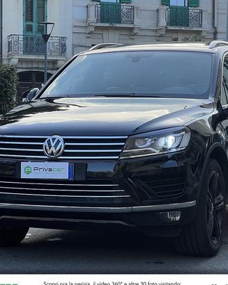 VOLKSWAGEN Touareg 3.0 TDI 204 CV tiptronic BlueMo