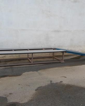 Ponte espositore da piazzale per Auto
