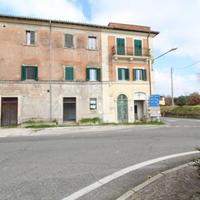 MONOLOCALE A FRASSO SABINO