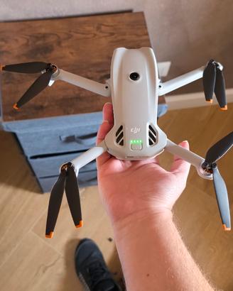 DJI LITO X1 CON 2 BATTERIE NUOVE E HUB RICARICA