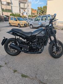 Benelli Leoncino 500 ABS