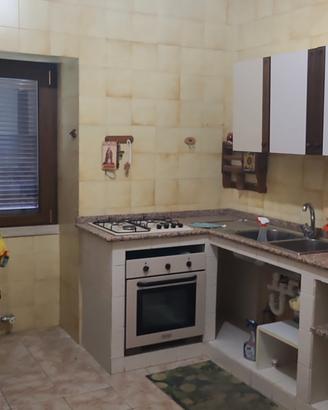 forno e fornelli usati ma in buono stato