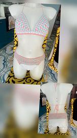 Completi mare  bikini e top crochet