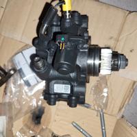 pompa iniezione nissan renault 167001930r