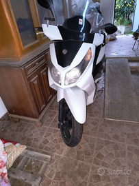 Noe un affaren lo uso piu